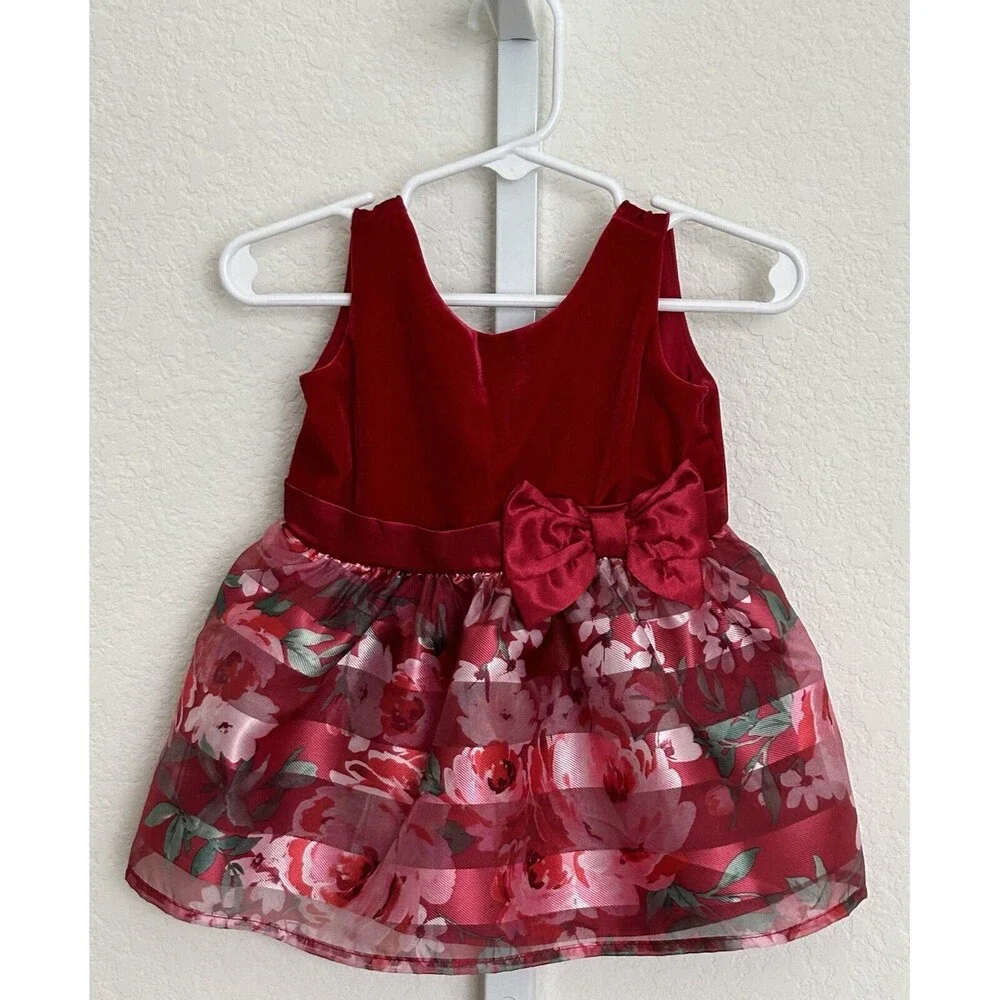 The‎ Childrens Place Red Green Pink Floral Holiday Dress  6-9 M